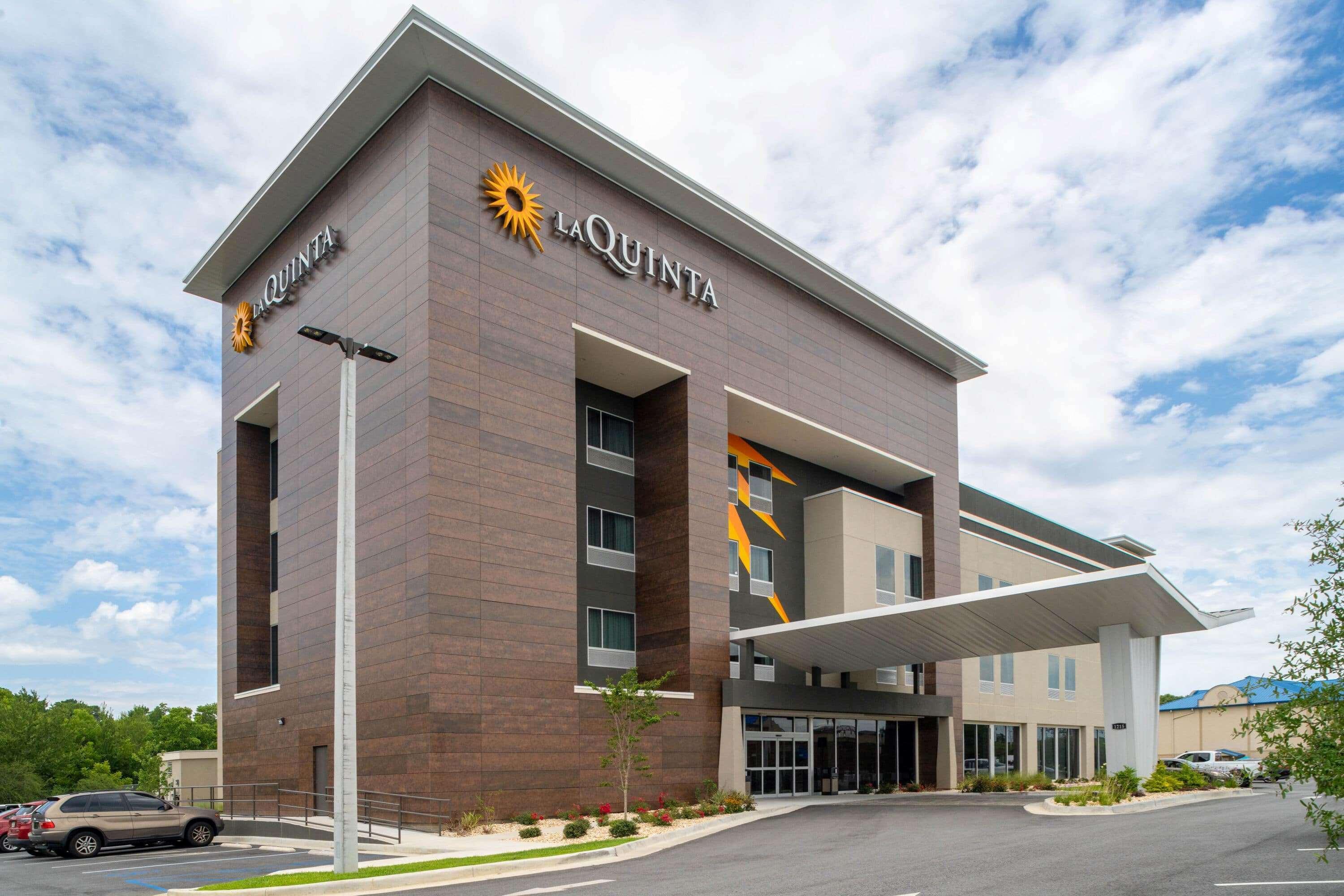 La Quinta Inn & Suites By Wyndham Tifton Exterior foto